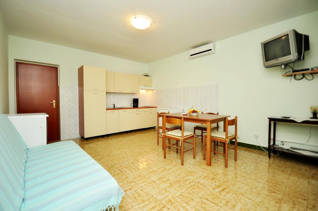 Apartments Ivan Duće Pokoj fotografie