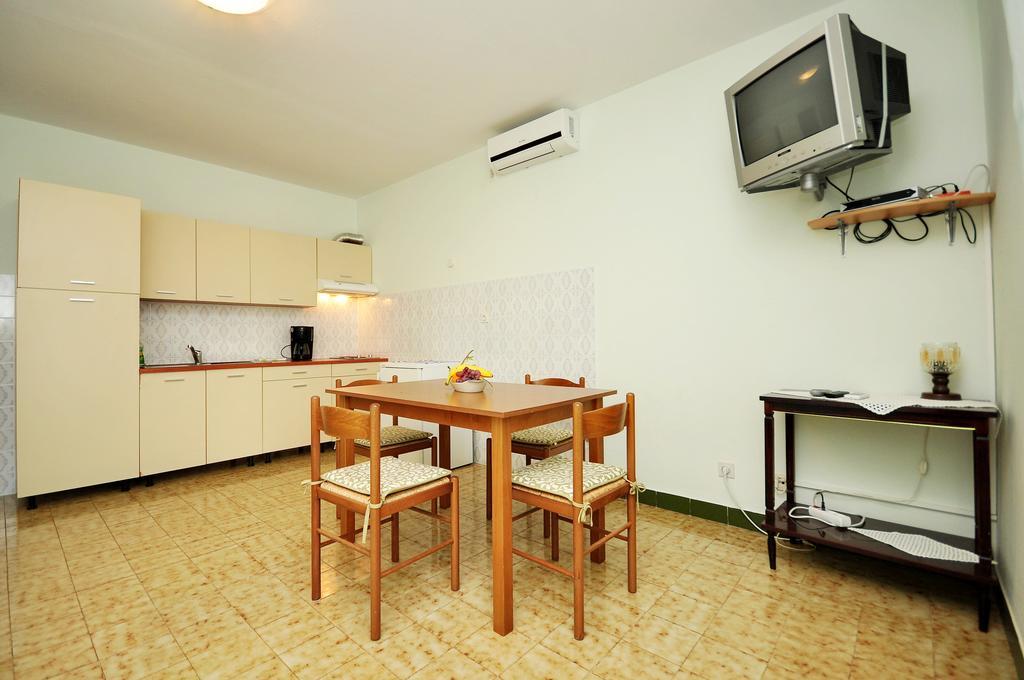 Apartments Ivan Duće Pokoj fotografie